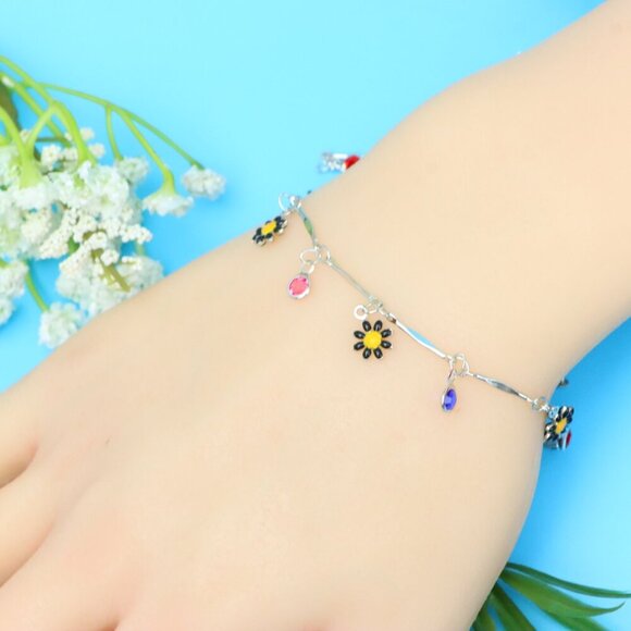 Chic & Stylish Bracelet – A Thoughtful Gift for Women and Girls, DYC1032 - Picture 1 of 9